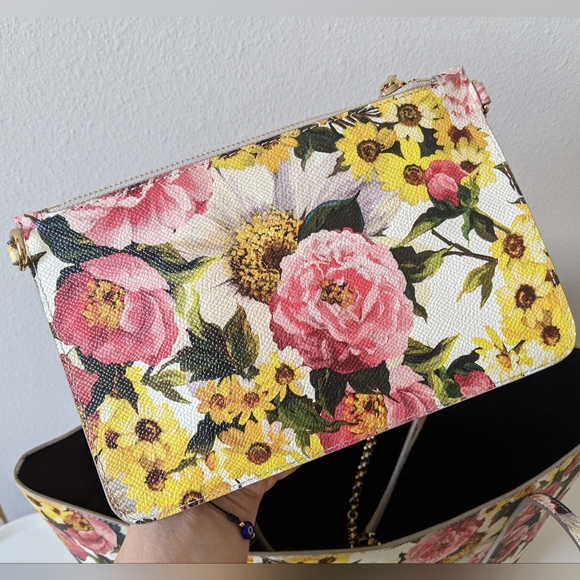 Dolce & Gabbana Floral Tote - Picture 8 of 14